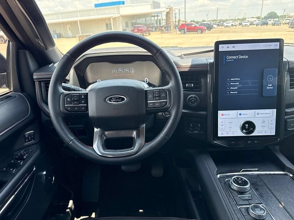 2024 Ford EXPEDITION Base