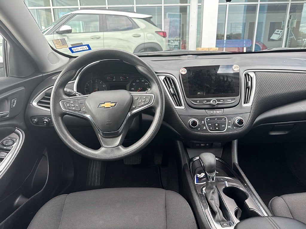 2025 Chevrolet Malibu 1LT