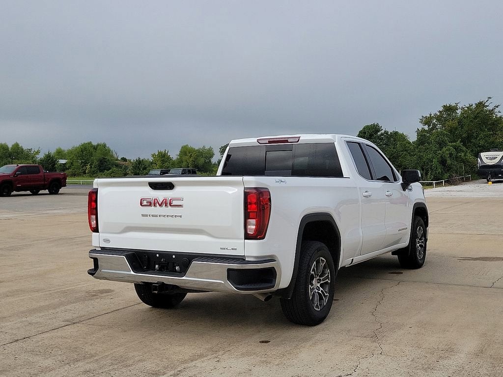 2025 GMC Sierra 1500 SLE