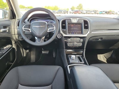 2023 Chrysler 300 Touring