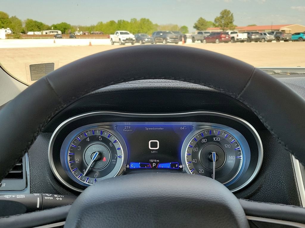 2023 Chrysler 300 Touring