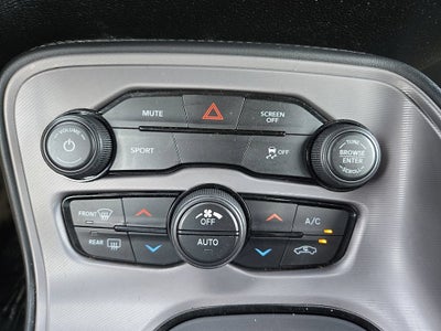 2023 Dodge Challenger SXT