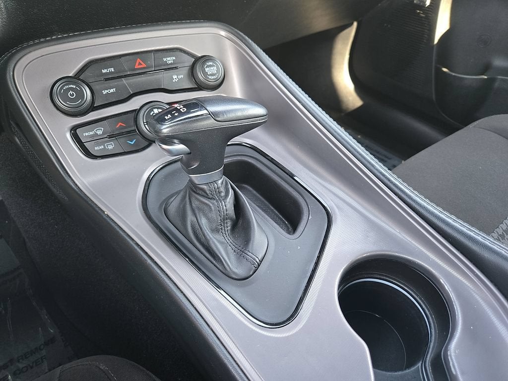2023 Dodge Challenger SXT