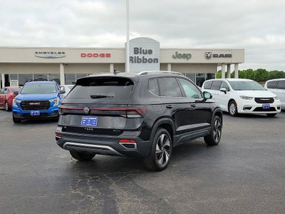 2025 Volkswagen Taos SE