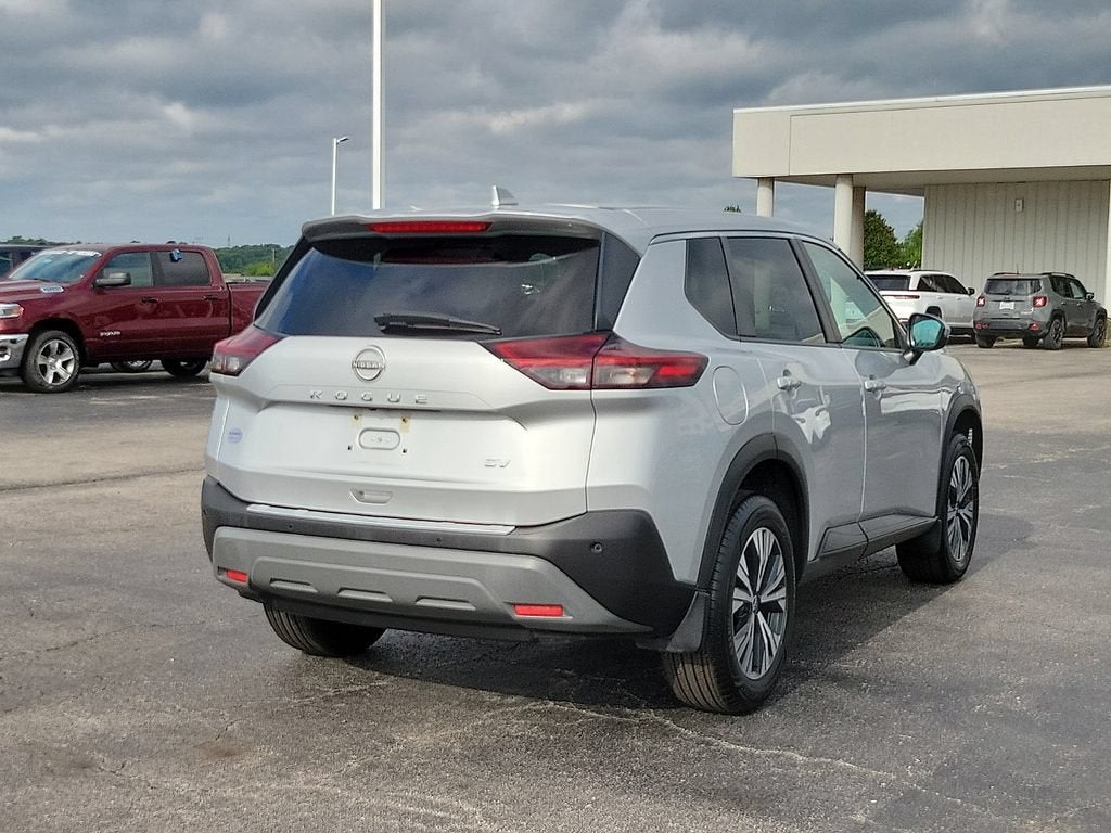 2022 Nissan Rogue SV