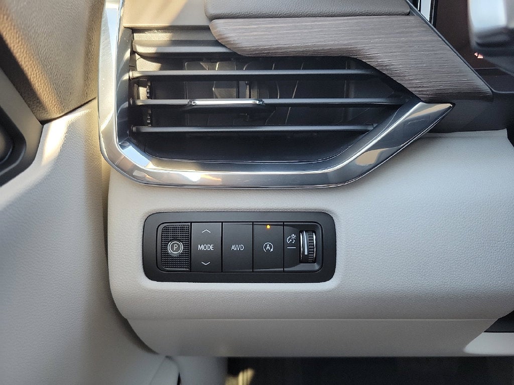2027 GMC Acadia Denali