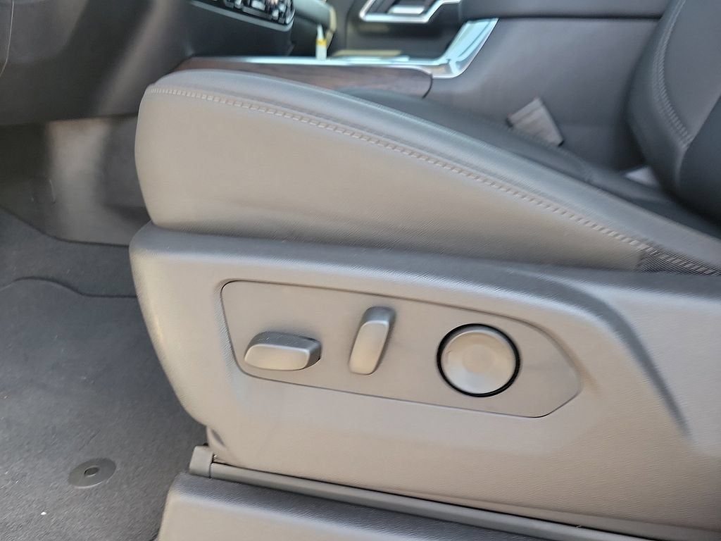 2026 GMC Sierra 3500 HD SLT DRW