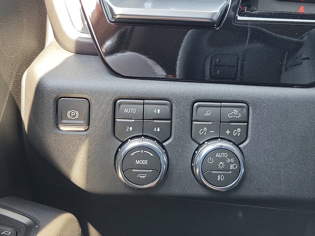 2026 GMC Sierra 3500 HD SLT DRW