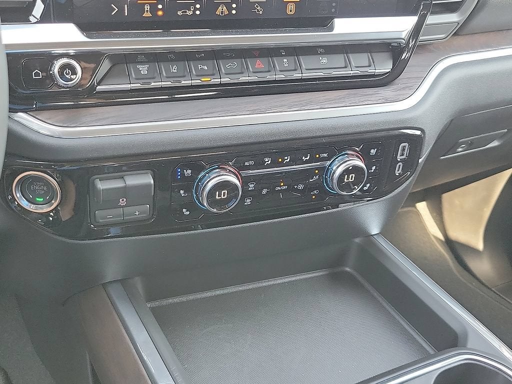 2026 GMC Sierra 3500 HD SLT DRW