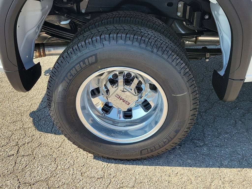2026 GMC Sierra 3500 HD SLT DRW