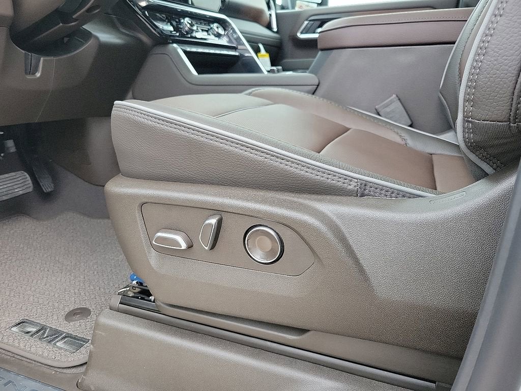 2026 GMC Sierra 3500 HD Denali DRW