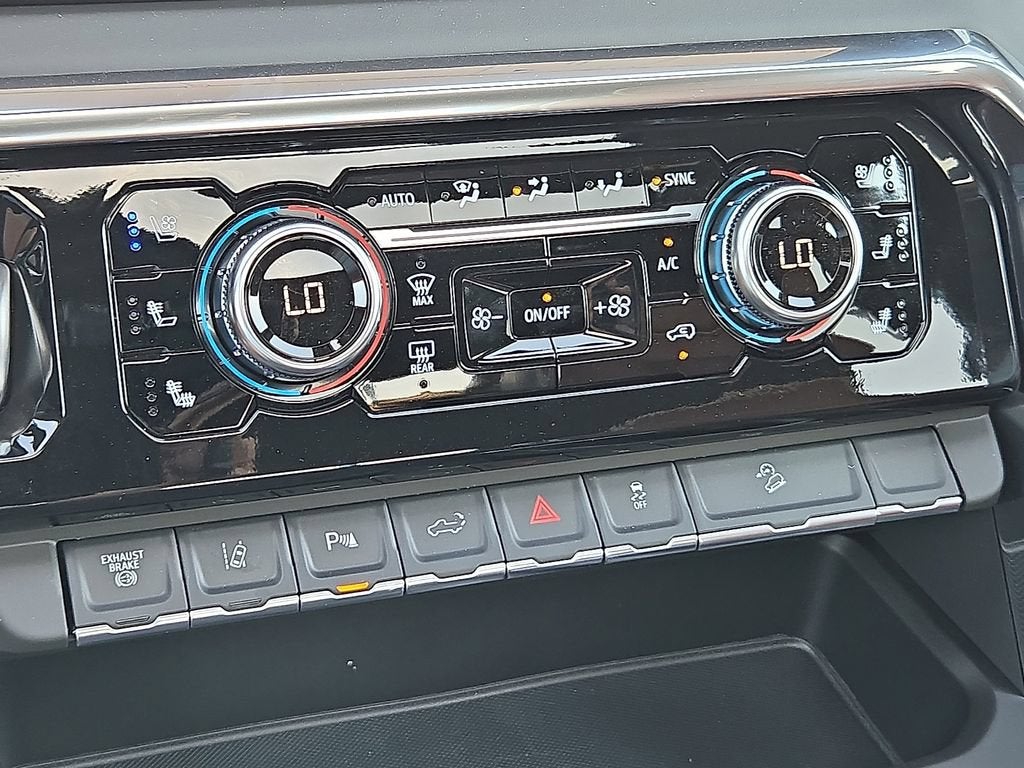 2026 GMC Sierra 2500HD Denali Ultimate - Photo 15