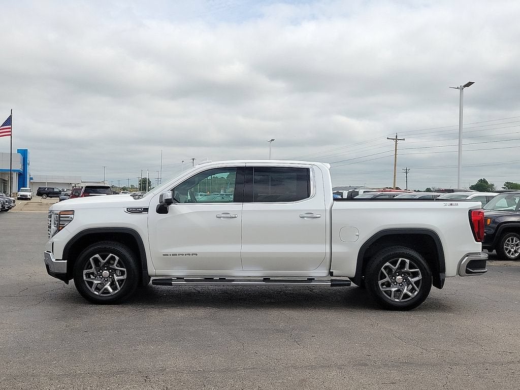 2024 GMC Sierra 1500 SLT