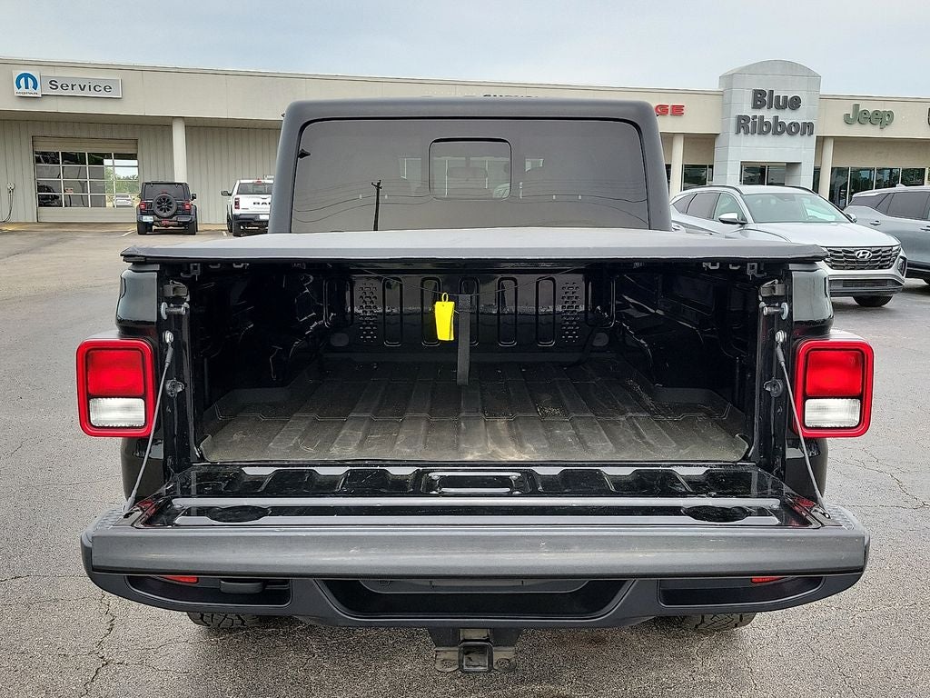 2023 Jeep Gladiator Willys