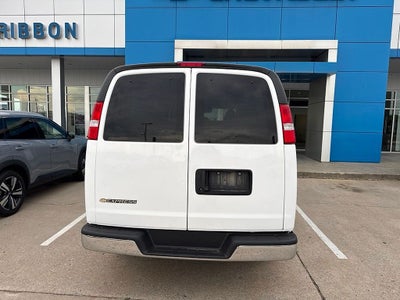 2025 Chevrolet Express 3500 LT Passenger