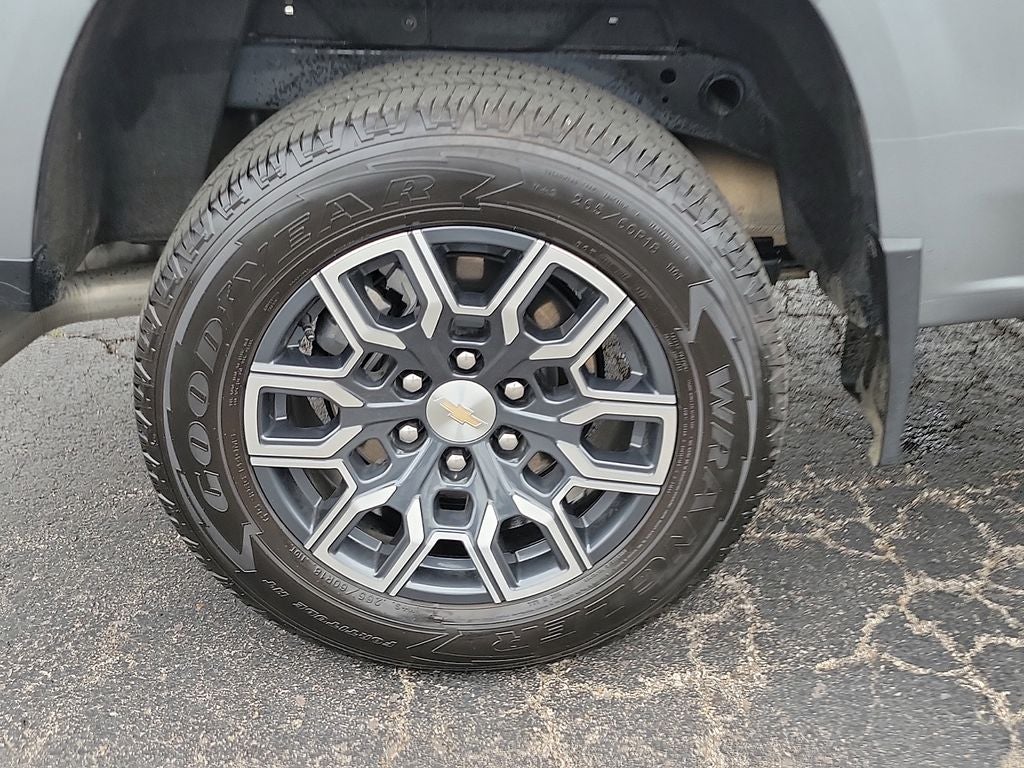 2023 Chevrolet Colorado LT