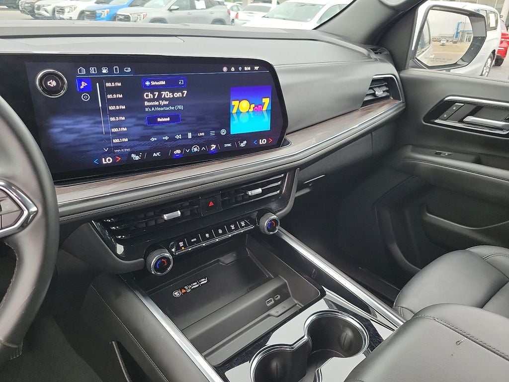 2025 Chevrolet Suburban Z71