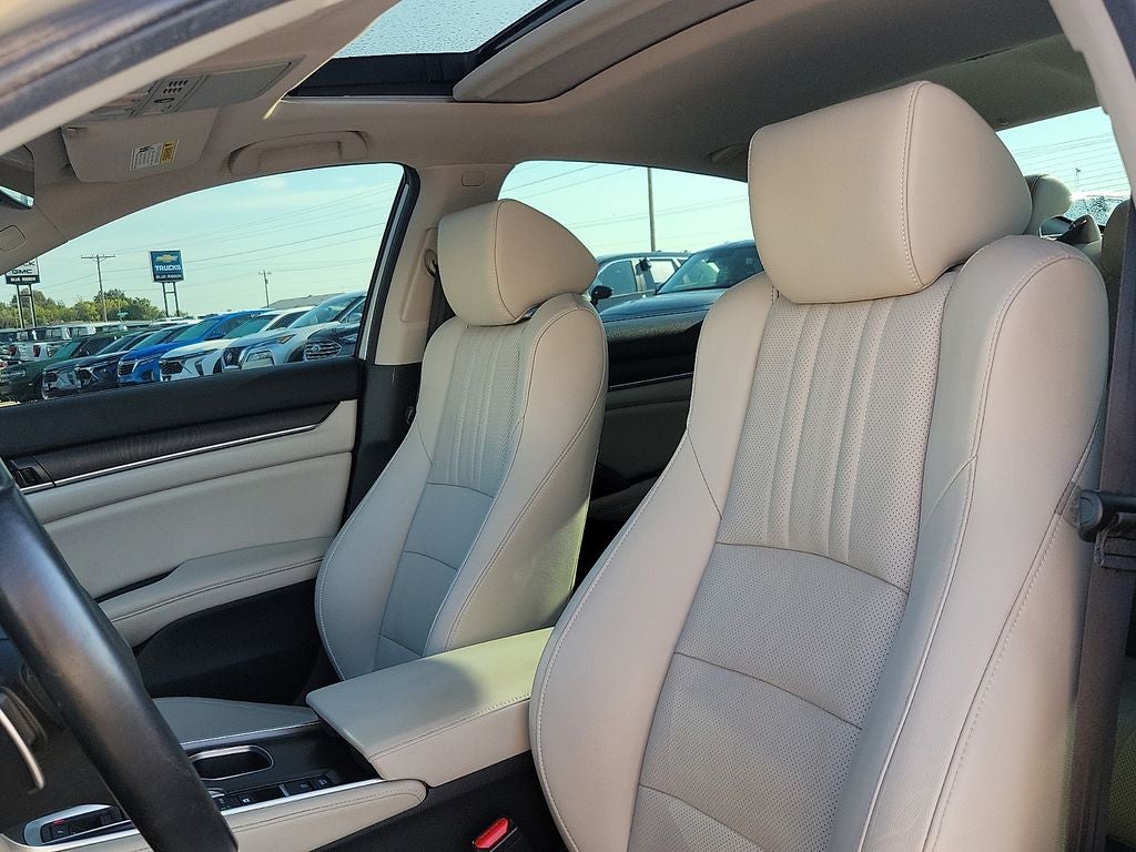 2019 Honda Accord Hybrid Touring