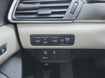 2019 Honda Accord Hybrid Touring