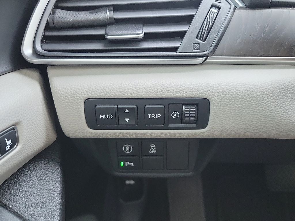 2019 Honda Accord Hybrid Touring
