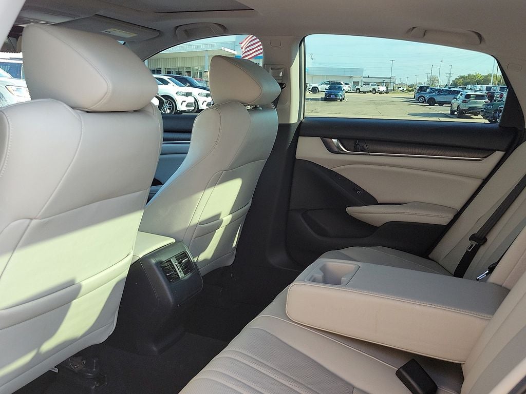 2019 Honda Accord Hybrid Touring
