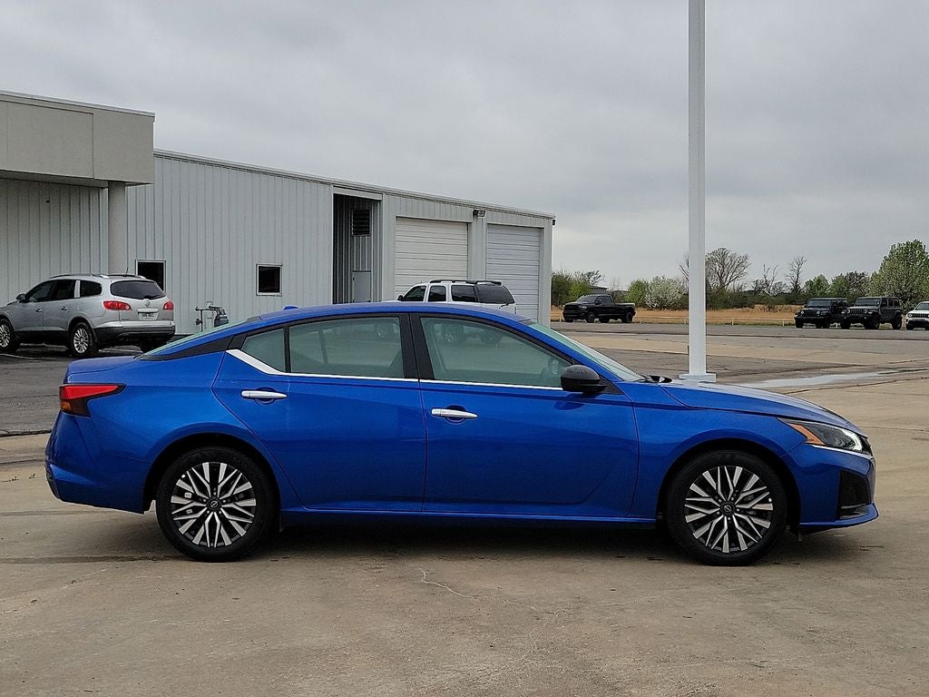 2025 Nissan Altima 2.5 SV