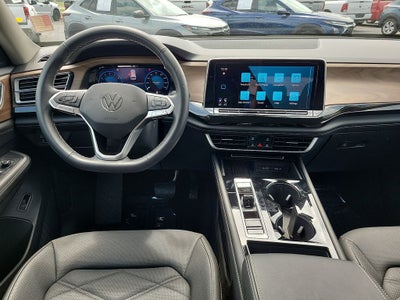 2025 Volkswagen Atlas 2.0T SE w/Technology