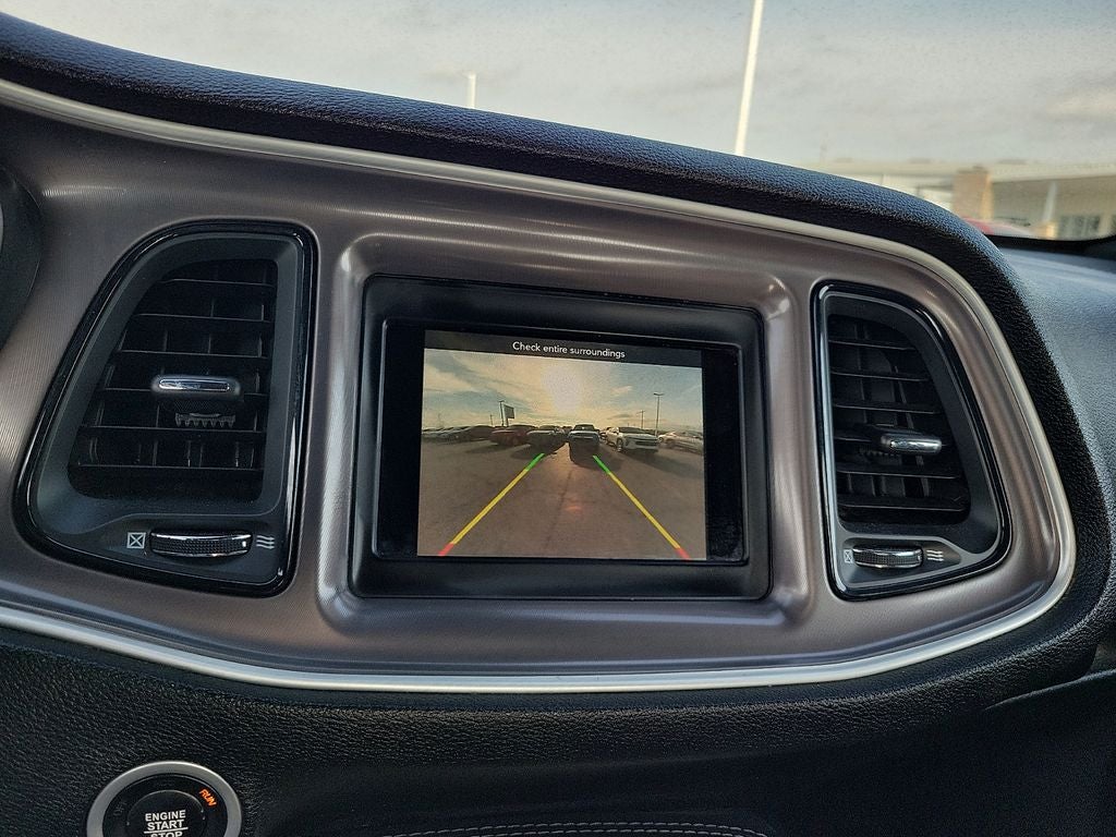 2022 Dodge Challenger SXT