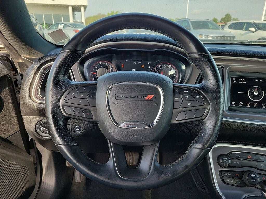 2022 Dodge Challenger SXT