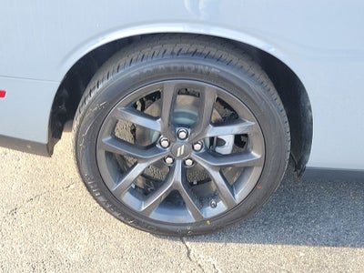 2022 Dodge Challenger SXT