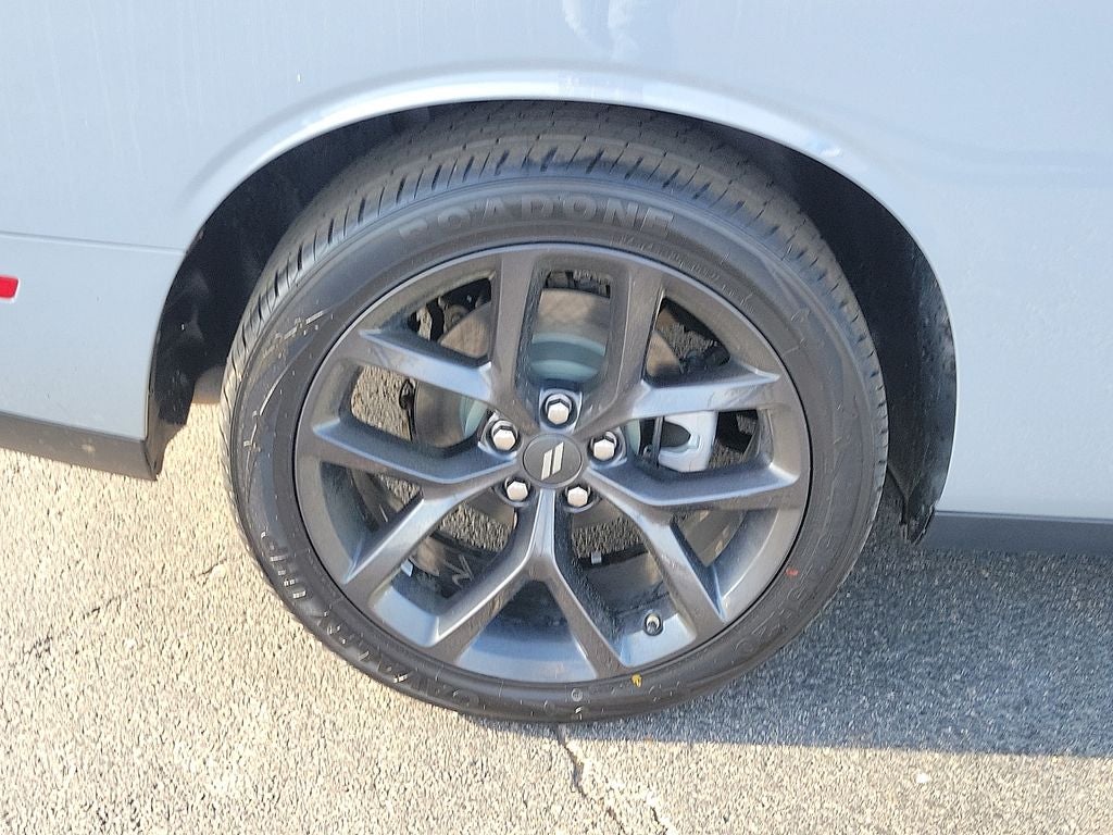 2022 Dodge Challenger SXT