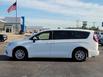 2023 Chrysler Pacifica Touring L