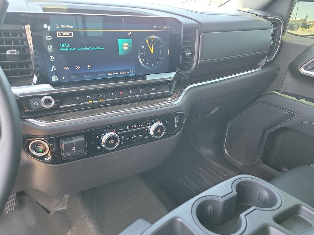 2023 Chevrolet Silverado 1500 LT LT1