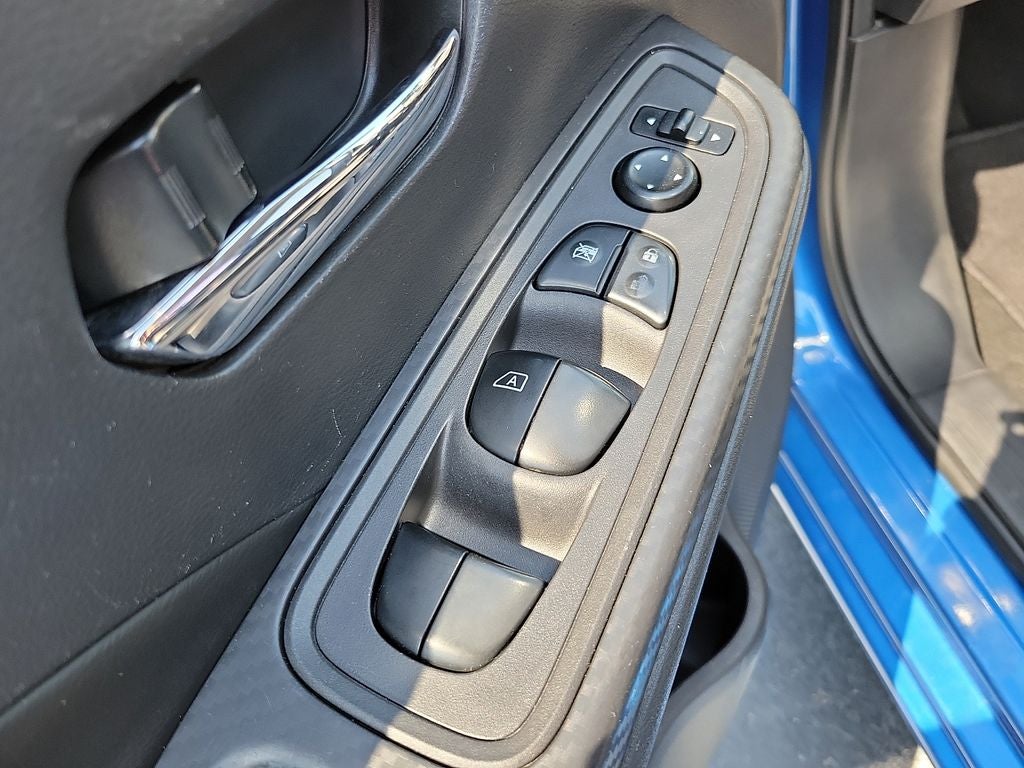 2020 Nissan Versa 1.6 SV