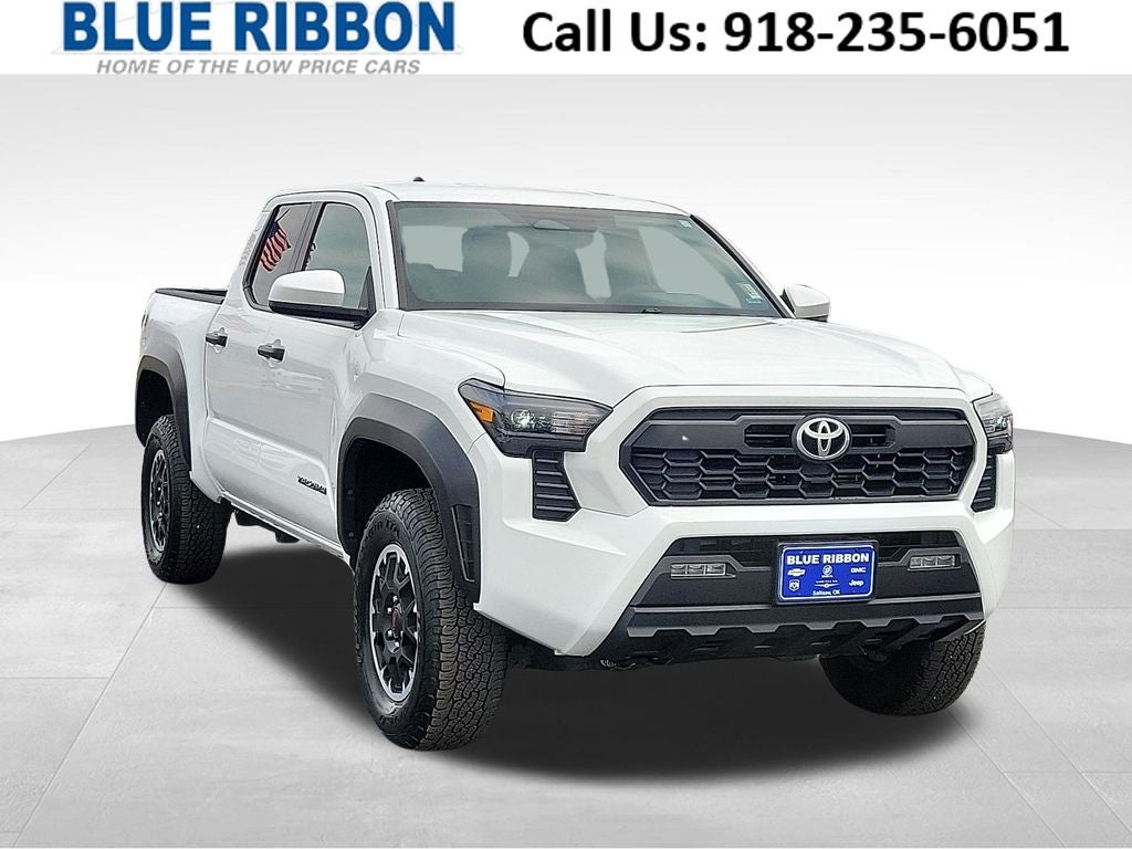 2025 Toyota Tacoma SR5