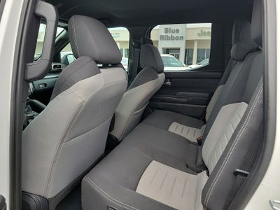 2025 Toyota Tacoma SR5