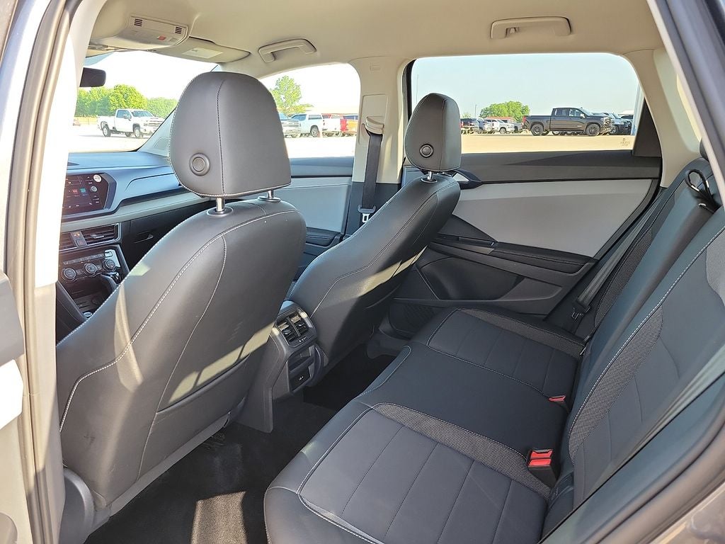 2024 Volkswagen Taos 1.5T SE