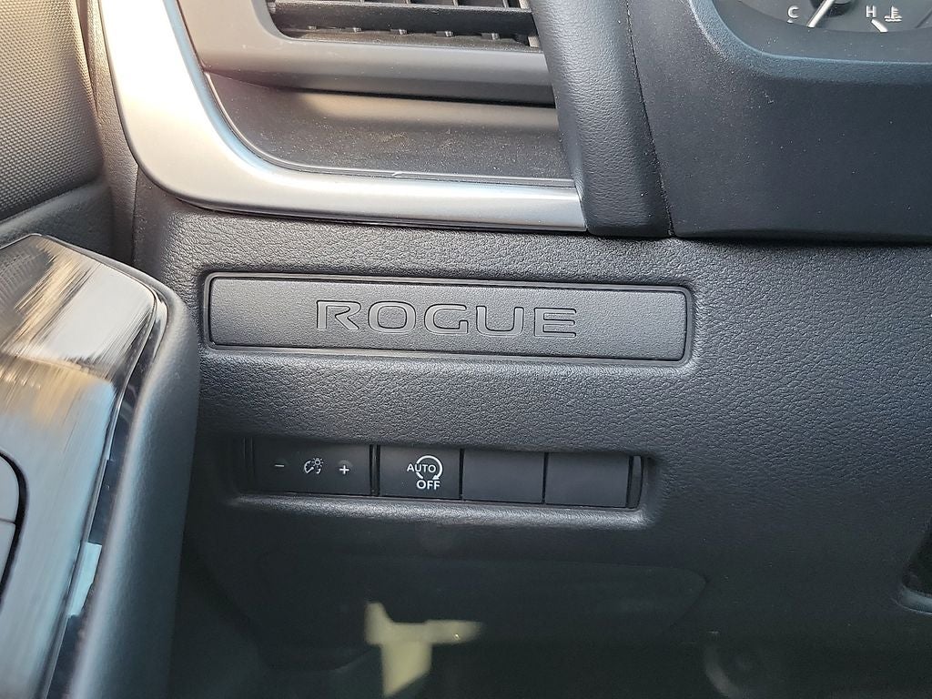 2025 Nissan Rogue S