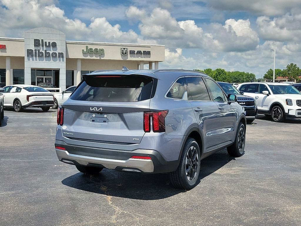 2024 Kia Sorento S