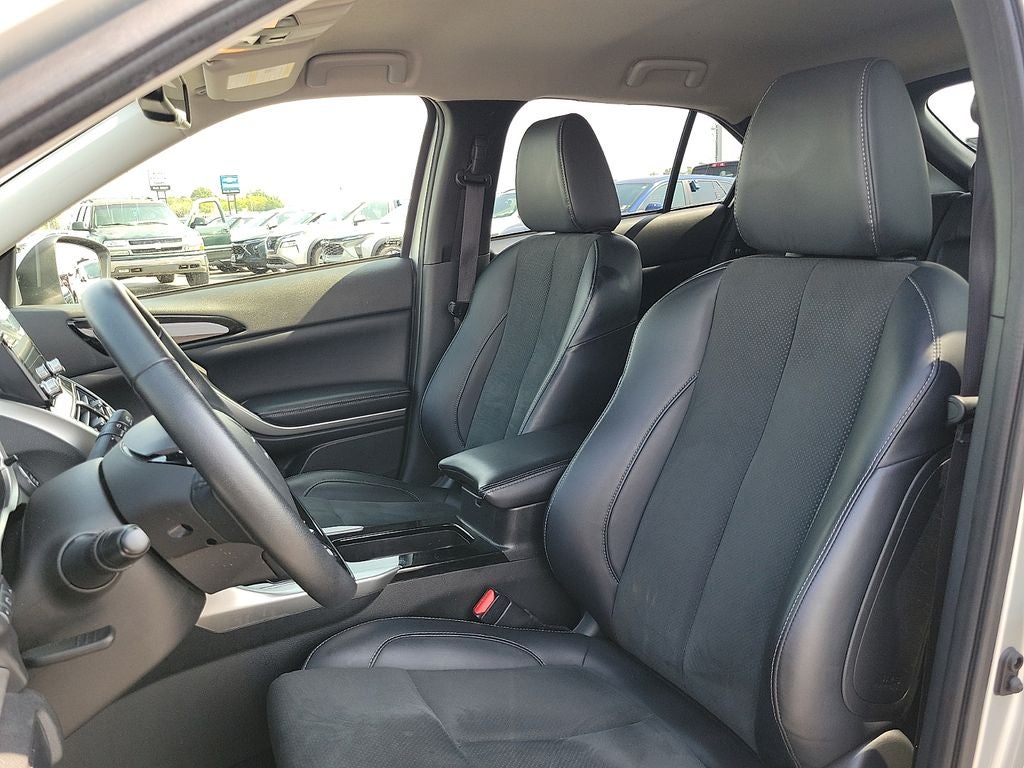 2025 Mitsubishi Eclipse Cross SE