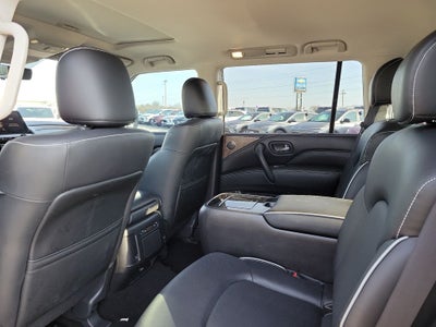 2023 INFINITI QX80 Premium Select