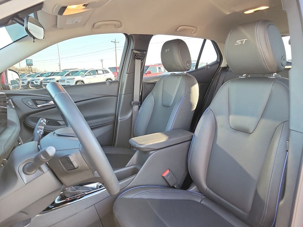 2025 Buick Encore GX Sport Touring