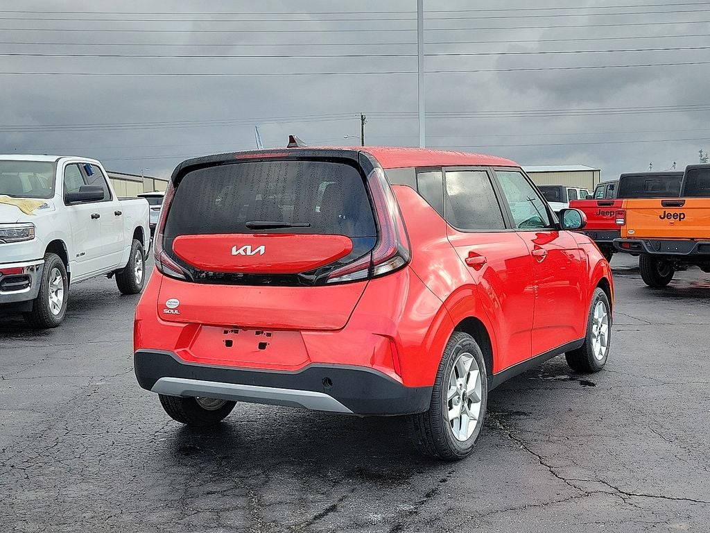 2024 Kia Soul LX