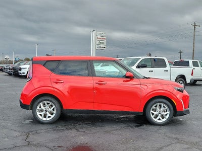 2024 Kia Soul LX