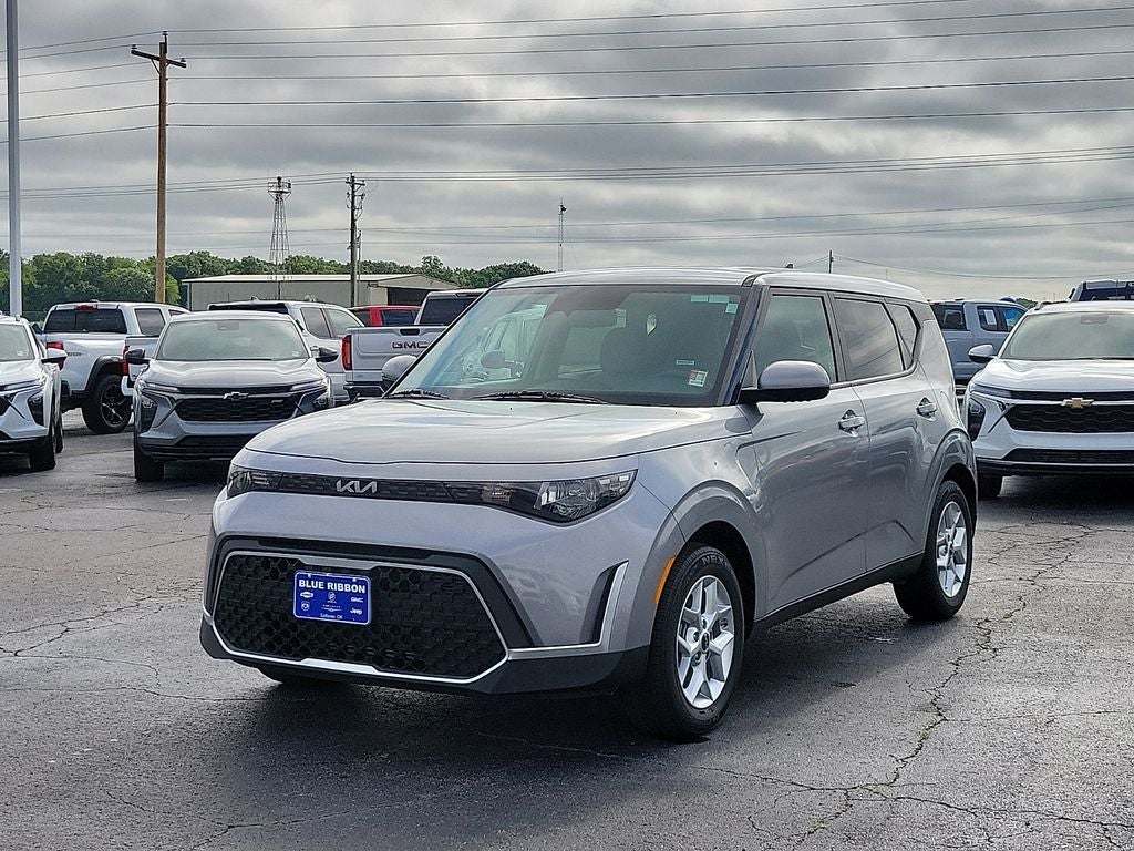 2025 Kia Soul LX
